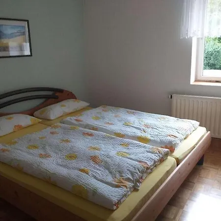 With 2 Bedrooms * Naundorf (Struppen, Sachsische Schweiz-Osterzgebirge)