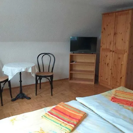 With 2 Bedrooms Ferienhaus Naundorf (Struppen, Sachsische Schweiz-Osterzgebirge)